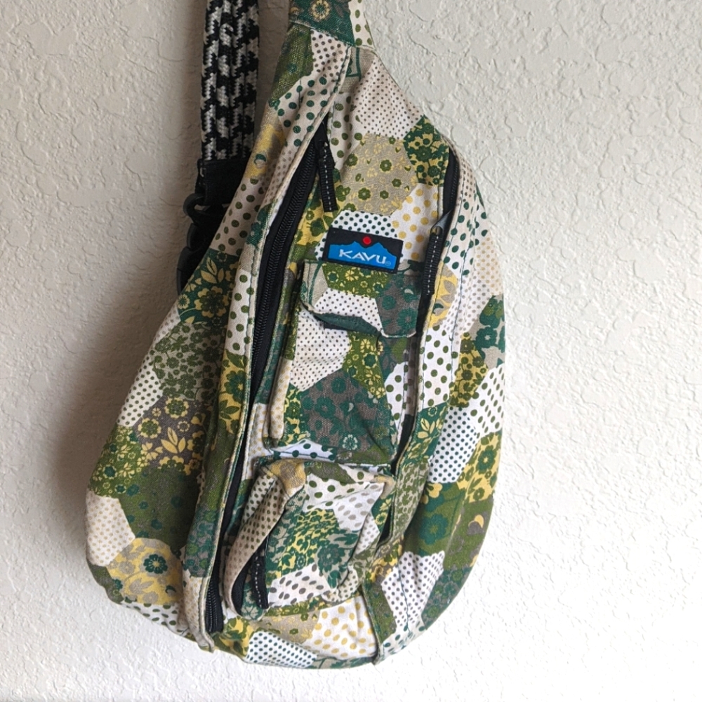 Rare HTF Kavu Carolina Quilt Rope Bag